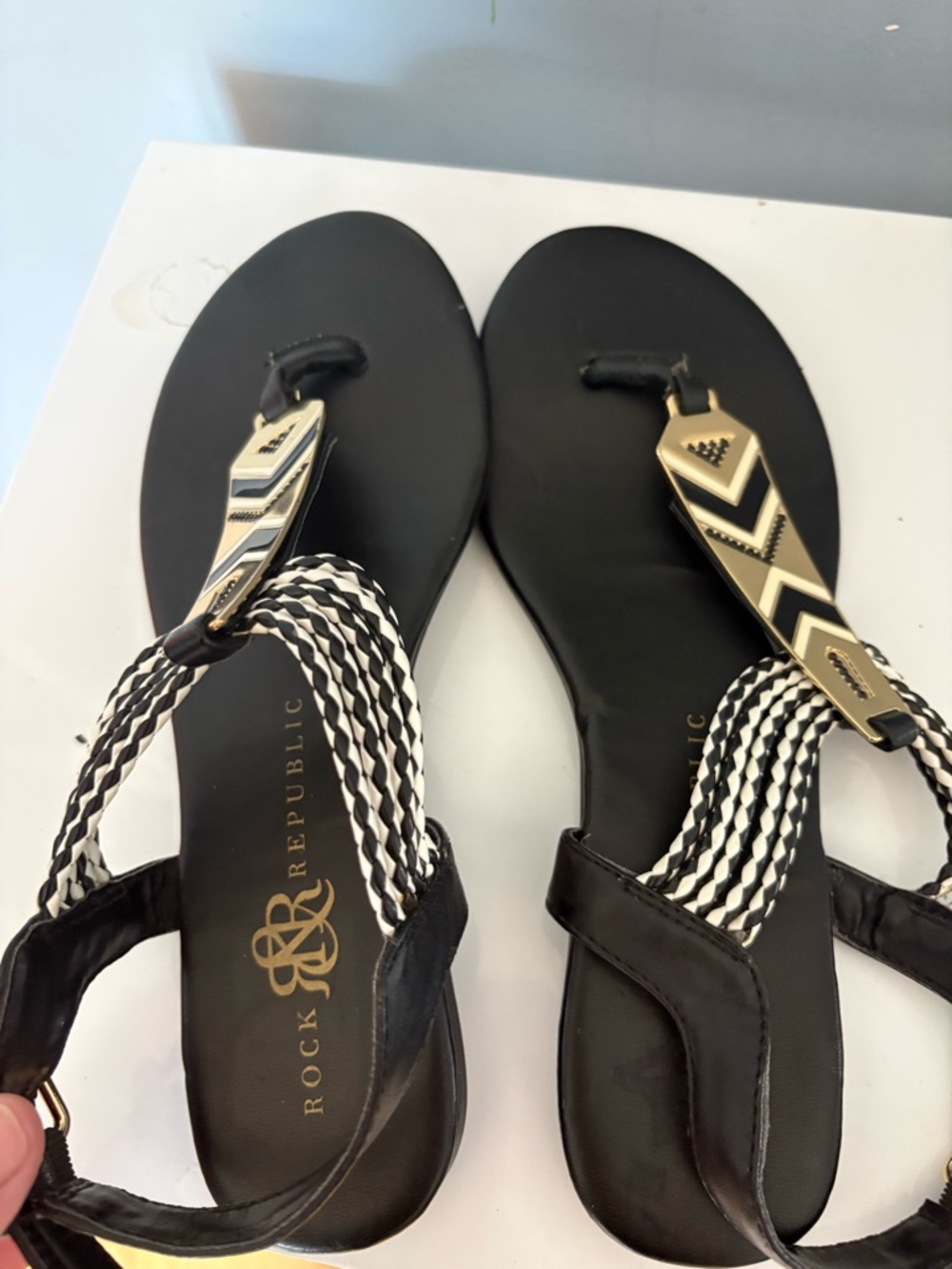 Rock & Republic Black Sandals with Gold Chevron Accents
